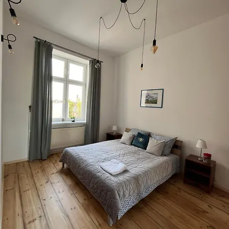 Przy Piotrkowskiej * לודז'