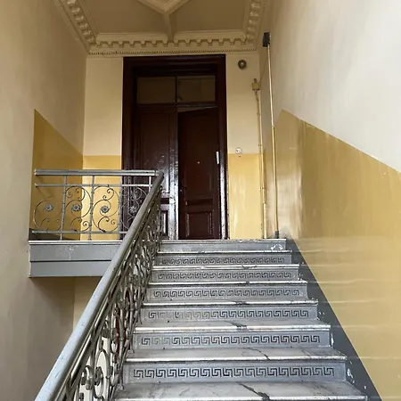 Przy Piotrkowskiej Apartment *